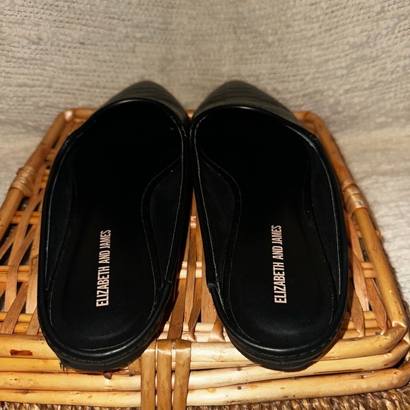 UEC Elizabeth And James Black Python Mule sz 7.5 - Picture 5 of 12